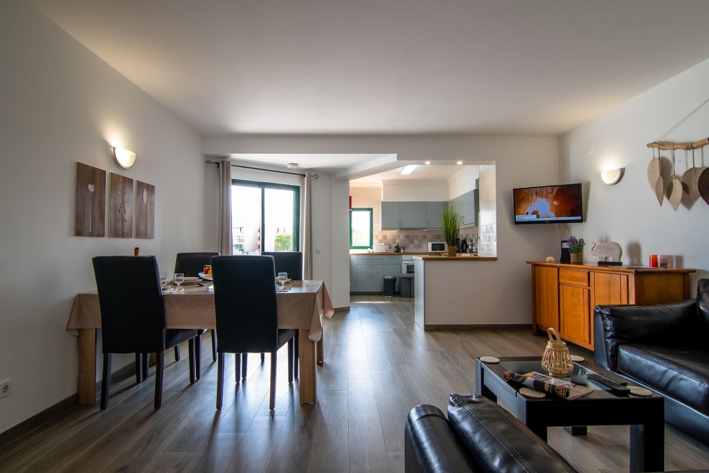 Acogedor salón y comedor.